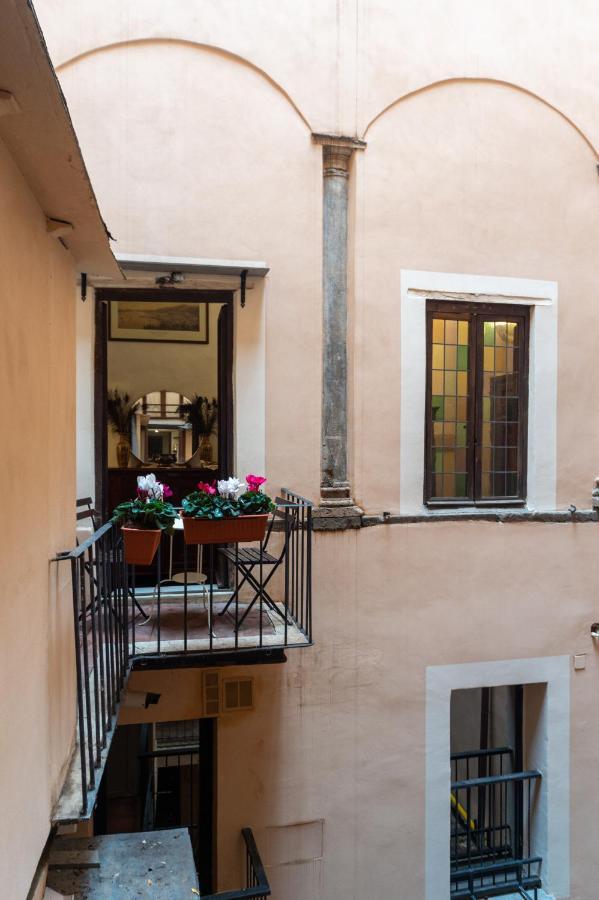 Cartari, Renaissance Flat A Few Steps From Piazza Navona And Vatican Exterior photo